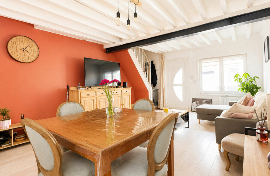 Maison Villeneuve D Ascq 2chs + jardin + accés moto
