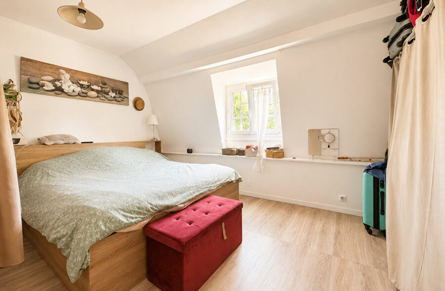 Maison Villeneuve D Ascq 2chs + jardin + accés moto