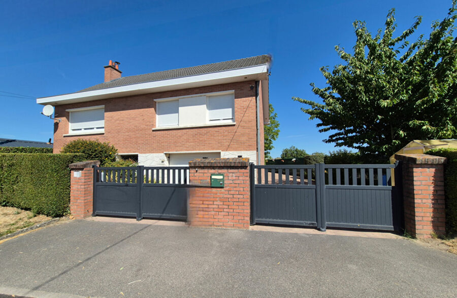 Marquillies – Maison individuelle de caractère sur plus de 1 000 m² avec hangar de 140 m²