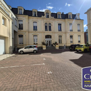 Appartement Cambrai 3 pièce(s)-stationnement privatif