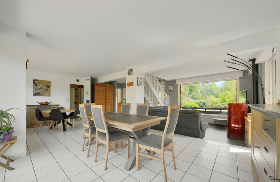 Maison individuelle en brique – Campagne de Laires 5 chambres double garage