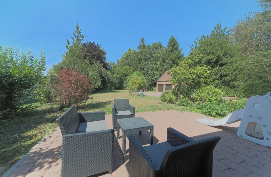 Maison individuelle en brique – Campagne de Laires 5 chambres double garage