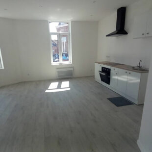 immeuble d’angle 197.950 euros limite lys lez Lannoy.
