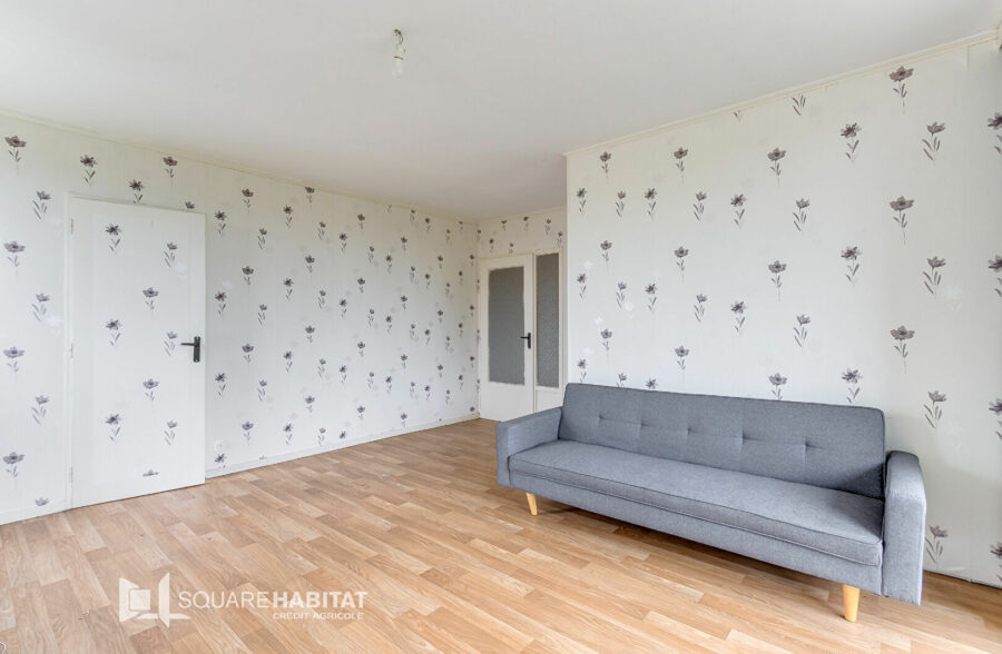 A VENDRE!! EN EXCLUSIVITE!! 75 000€ HAI!! APPARTEMENT T3, DEUX CHAMBRES + BALCON. ROUBAIX.