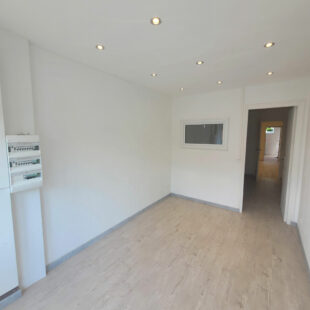 Local commercial/professionnel rénové – 45 m² – Sin-le-Noble