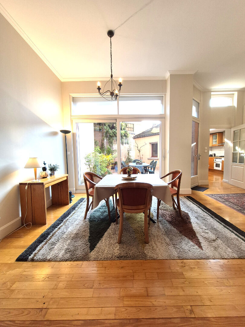 Maison Cambrai 10 pièce(s) 223 m2