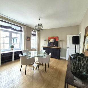 Immeuble de rapport avec appartement, bureau indépendant et duplex de standing