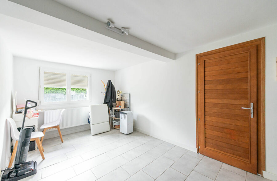 Maison Bruille Les Marchiennes 6 pièce(s) 140 m2 EN EXCLUSIVITE