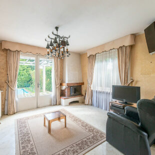 PAVILLON INDIVIDUEL SEMI PLAIN PIED DE 180 M².