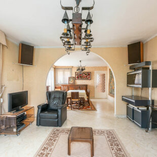 PAVILLON INDIVIDUEL SEMI PLAIN PIED DE 180 M².