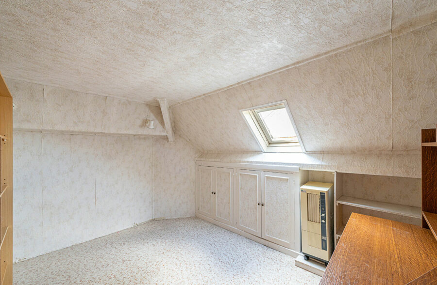 PAVILLON INDIVIDUEL SEMI PLAIN PIED DE 180 M².