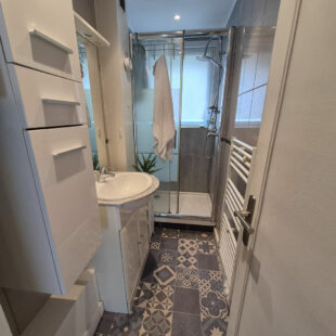 LILLE limite LOOS  T3 avec balcon et cave