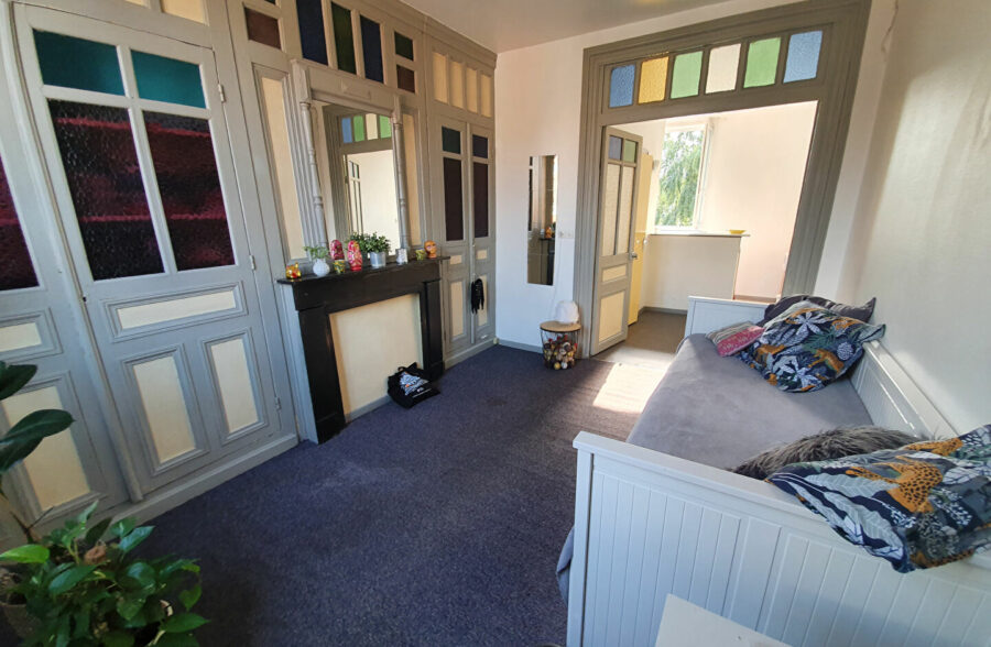 LILLE WAZEMMES : Immeuble de rapport de 170 m² loi carrez – 7 appartements