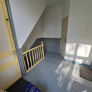 LILLE WAZEMMES : Immeuble de rapport de 170 m² loi carrez – 7 appartements