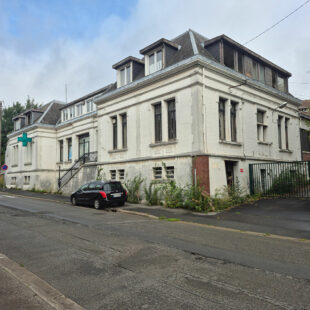 AUCHEL ensemble immobilier de +/- 800m²