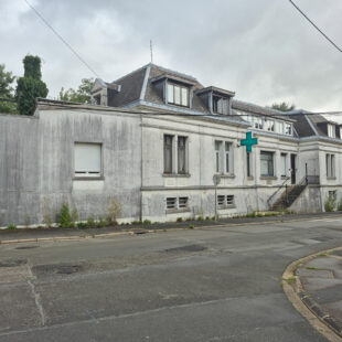 AUCHEL ensemble immobilier de +/- 800m²