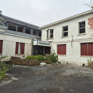 AUCHEL ensemble immobilier de +/- 800m²