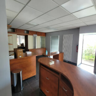 Auchel immeuble de +/- 280m²