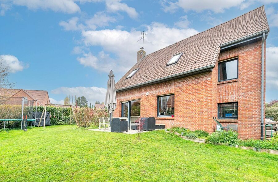 Maison Preseau 6 pièce(s) 105 m2