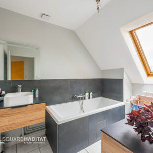 Maison Preseau 6 pièce(s) 105 m2