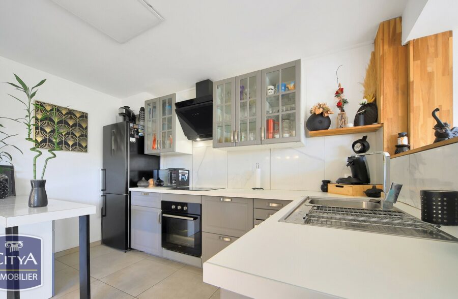Maison Provin 4 pièce(s) 100 m2, jardin, garage
