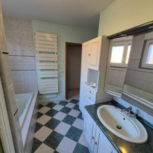 Maison familiale de caractère 4 pièce(s) 152 m2