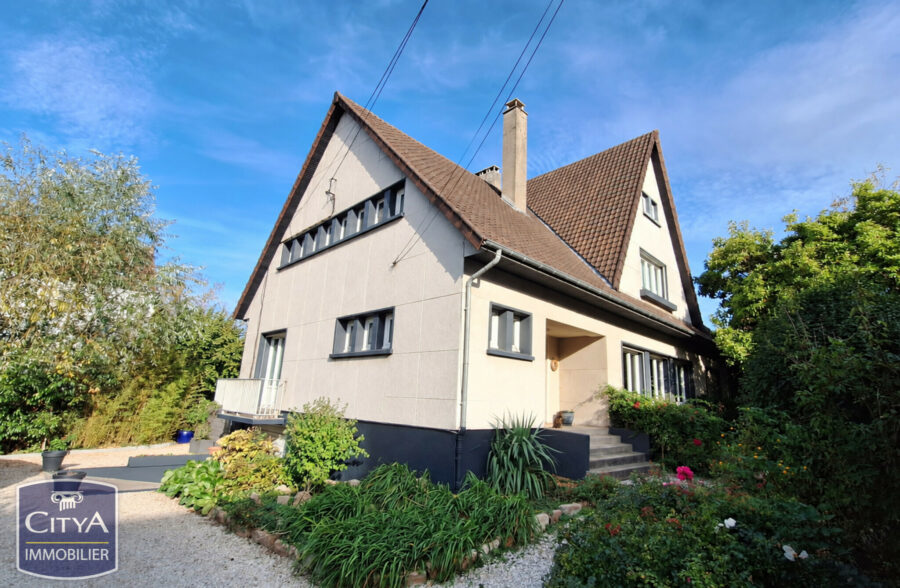 Maison Avec Terrain Béthune 8 pièce(s)