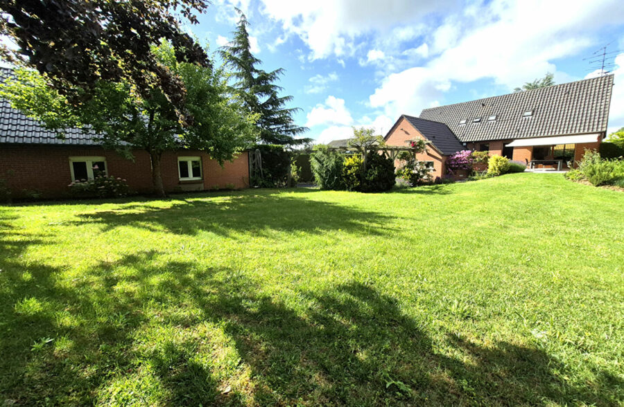 Maison Cambrai 10 pièce(s) 175 m2