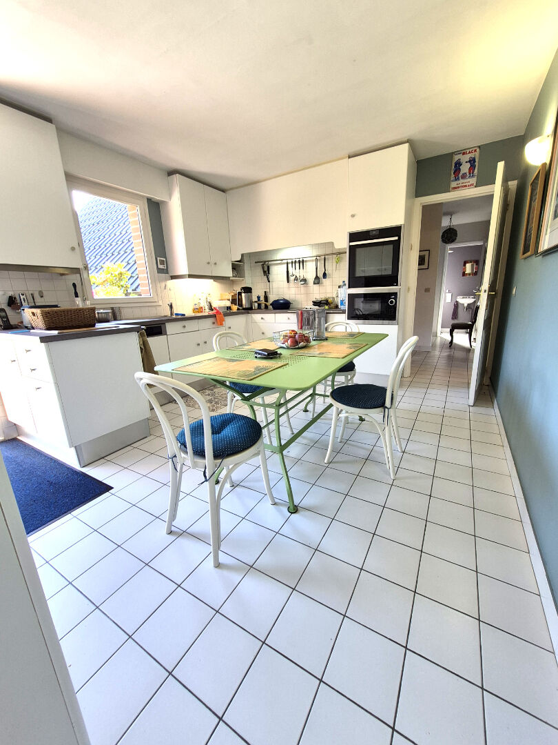 Maison Cambrai 10 pièce(s) 175 m2