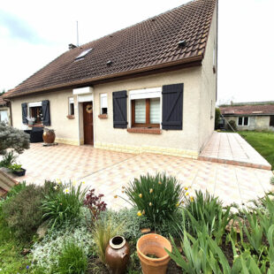 Maison Cambrai 8 pièce(s) 135 m2
