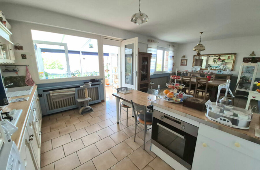 Maison Henin Beaumont 7 pièce(s) 179 m2