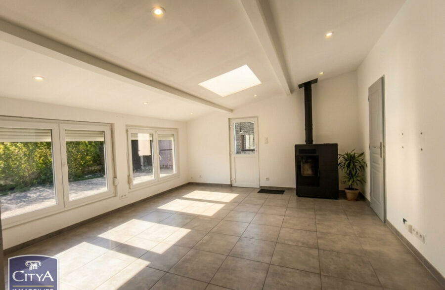 Maison individuelle avec grand jardin