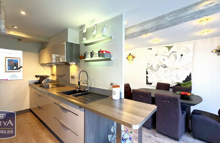 Maison Avec Terrain Le Cateau-Cambrésis 5 pièce(s)