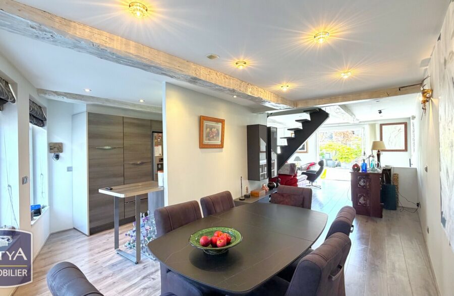 Maison Avec Terrain Le Cateau-Cambrésis 5 pièce(s)