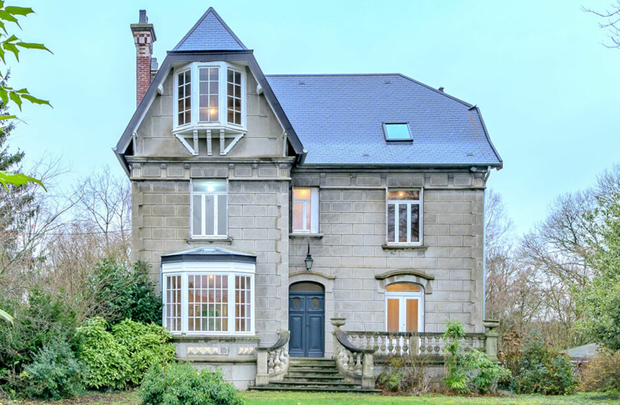 Maison Villers Outreaux 10 pièce(s) 244 m2
