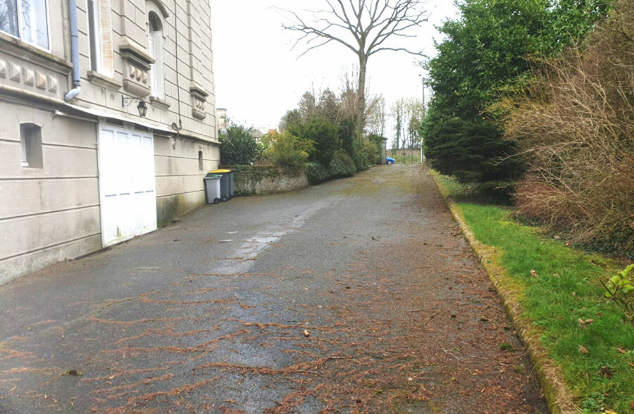 Maison Villers Outreaux 10 pièce(s) 244 m2