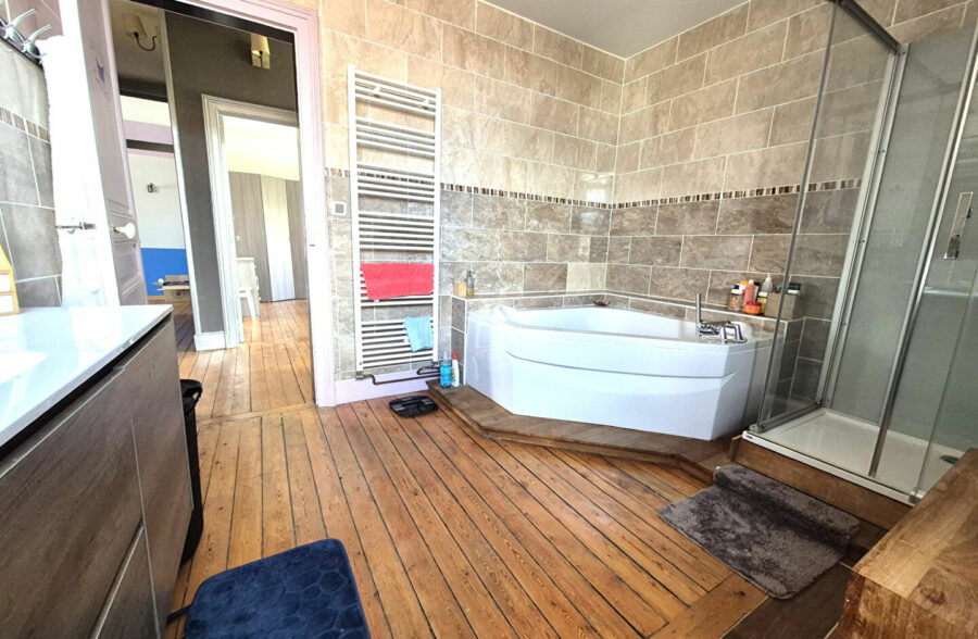 Maison Beauvois En Cambresis 7 pièce(s) 178 m2