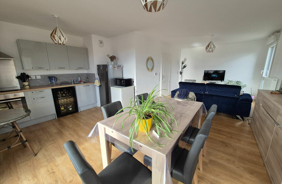 Wasquehal ,Appartement T3 lumineux avec balcon, garage et parking
