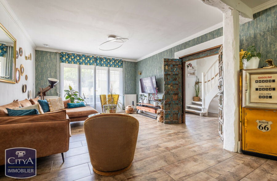 Maison Steenbecque 7 pièce(s) 170 m2