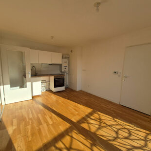 Appartement Lens 2 pièce(s) 37 m2 avec balcon + parking privé