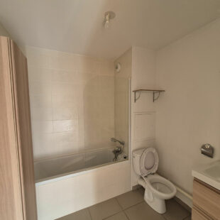 Appartement Lens 2 pièce(s) 37 m2 avec balcon + parking privé