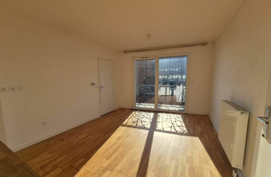 Appartement Lens 2 pièce(s) 37 m2 avec balcon + parking privé