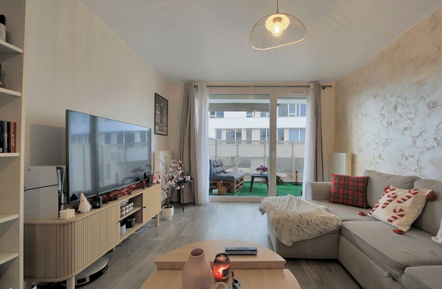 Appartement Lens 2 pièce(s) 44.84 m2 +emplacement parking