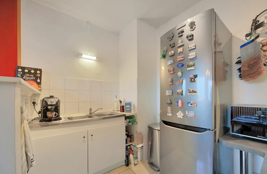 Appartement Lens 2 pièce(s) 42.61 m2 cave+ garage.