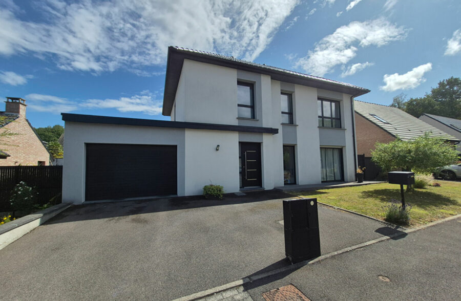 Pavillon individuel récent 140m²