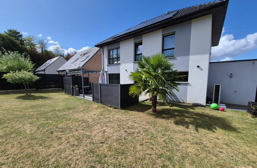 Pavillon individuel récent 140m²
