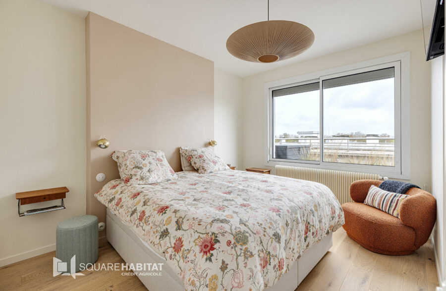 VAUBAN SUPERBE APPARTEMENT AVEC MAGNIFIQUE TERRASSE, CAVE ET GRAND GARAGE