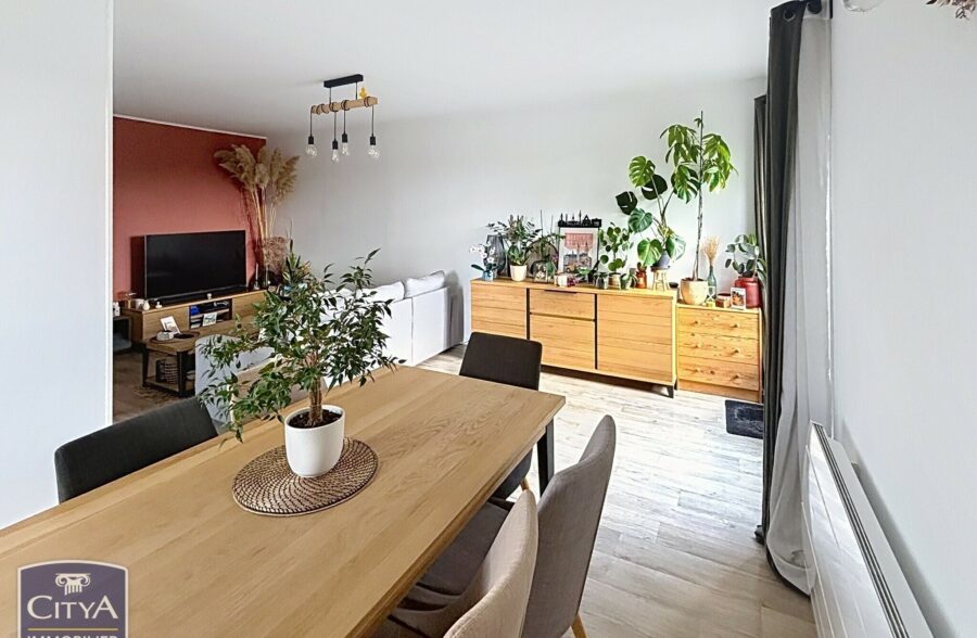 Appartement 3 pièces 73 m² · à Lille · 73 m² · 230 000 €