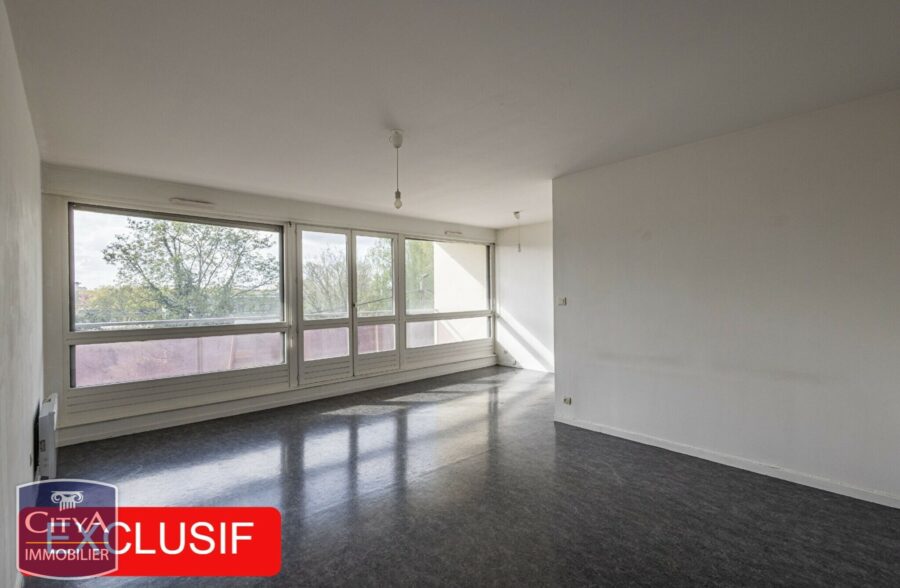 LOOS – APPARTEMENT – TYPE 3 – BALCON – GARAGE