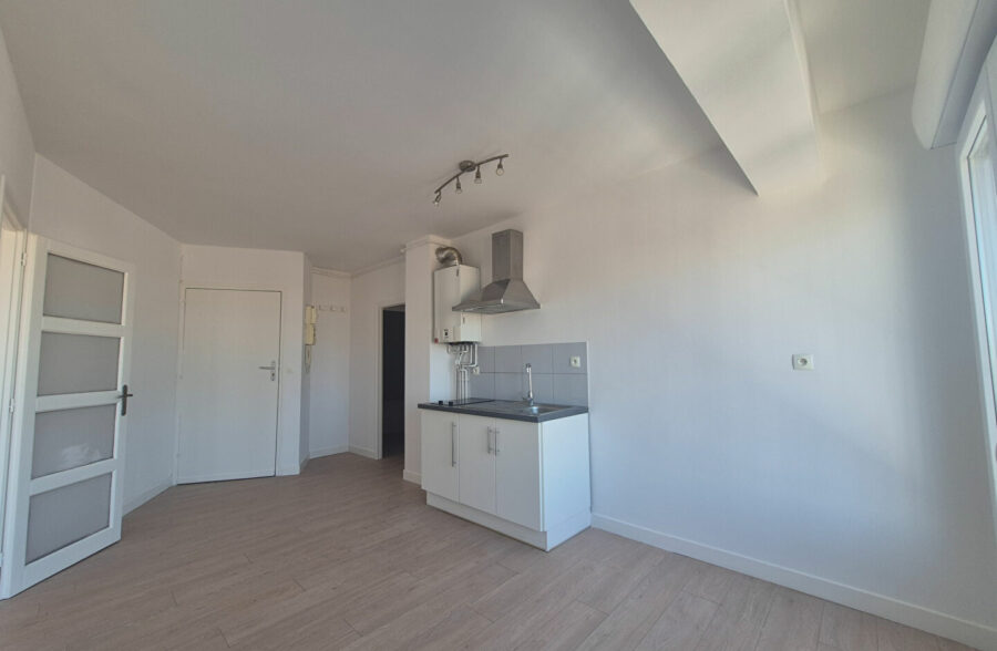Appartement 2 pièces 32 m² · à Lille · 32,2 m² · 95 000 €
